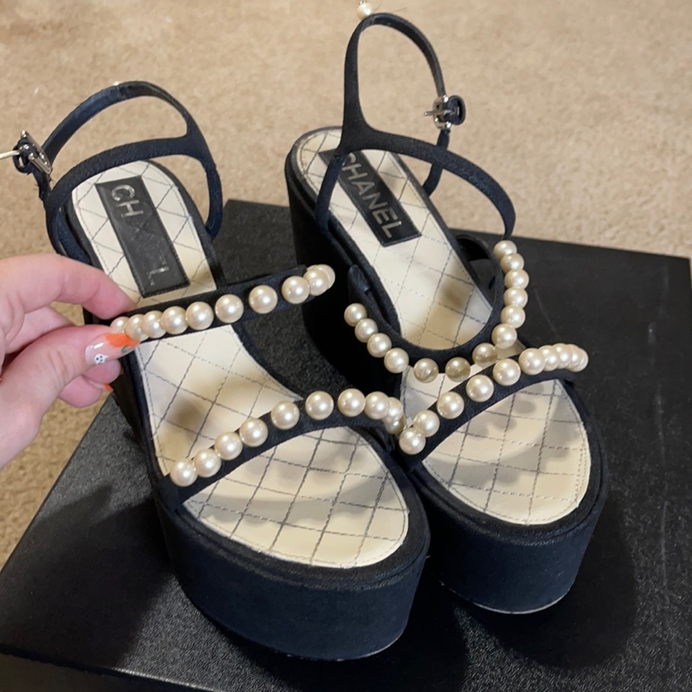 Chanel pearl platform sandal